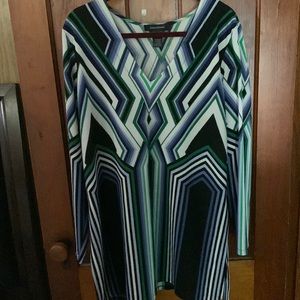 Cute Ashley Stewart tunic length top